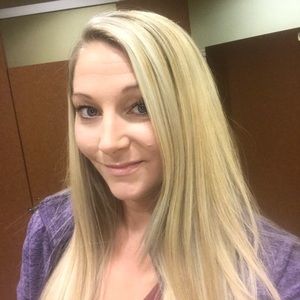 Meet your Posher, Lyndsey